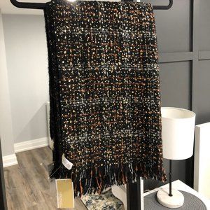 *BRAND NEW* Michael Kors Gold/Black Wrap Scarf